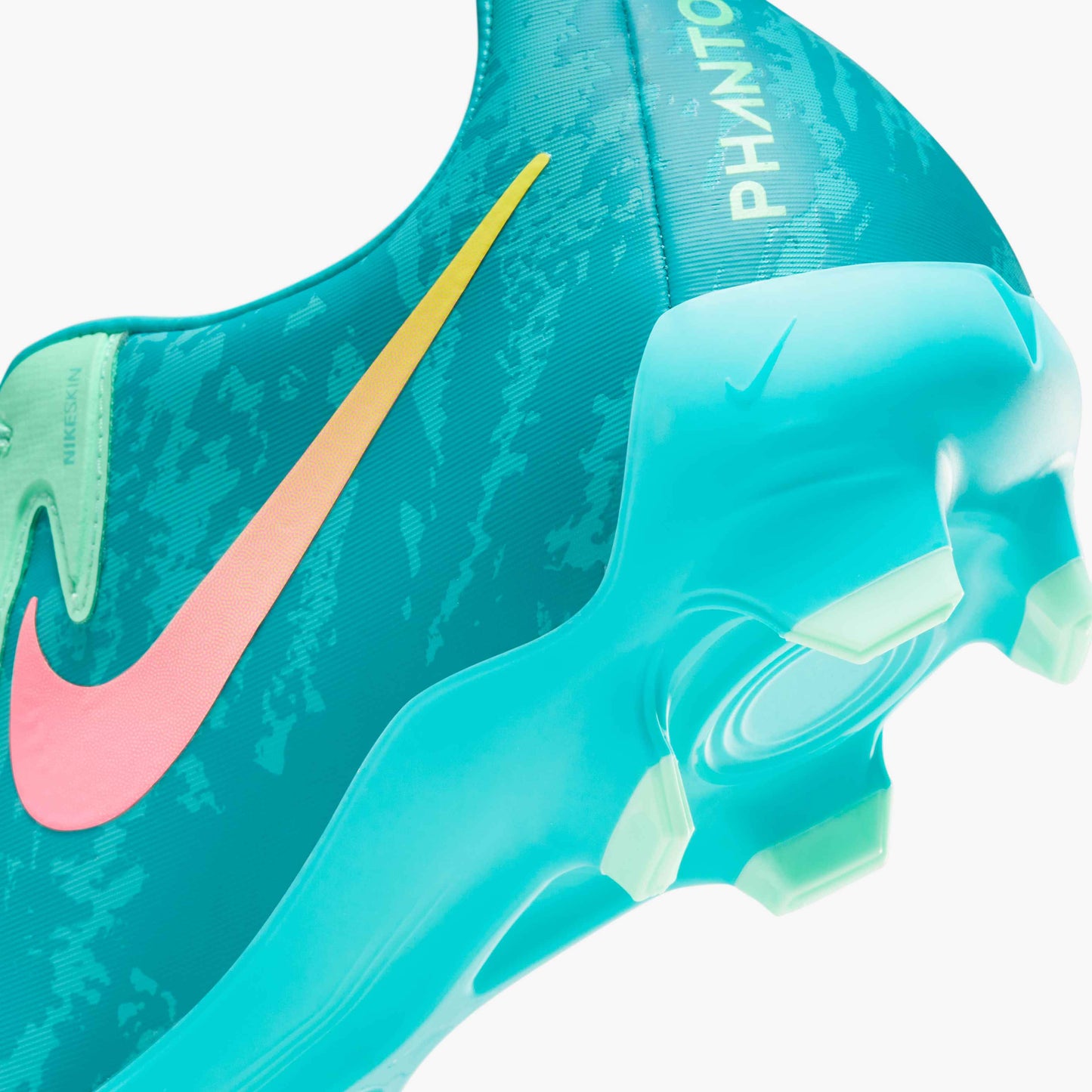 Nike Phantom GX 2 Academy LV8