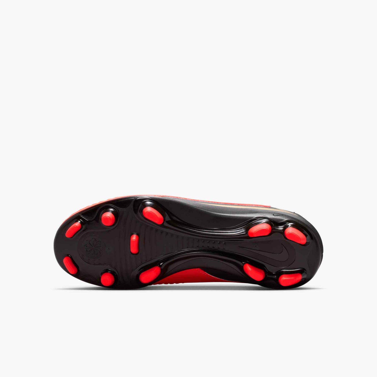 Nike Jr. Phantom 6 High Club Football Boots