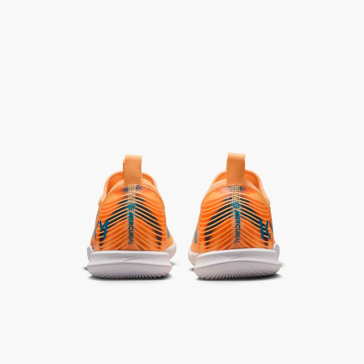 Nike Jr. Mercurial Vapor 16 Academy "Kylian Mbappé" IC (Indoor Court)