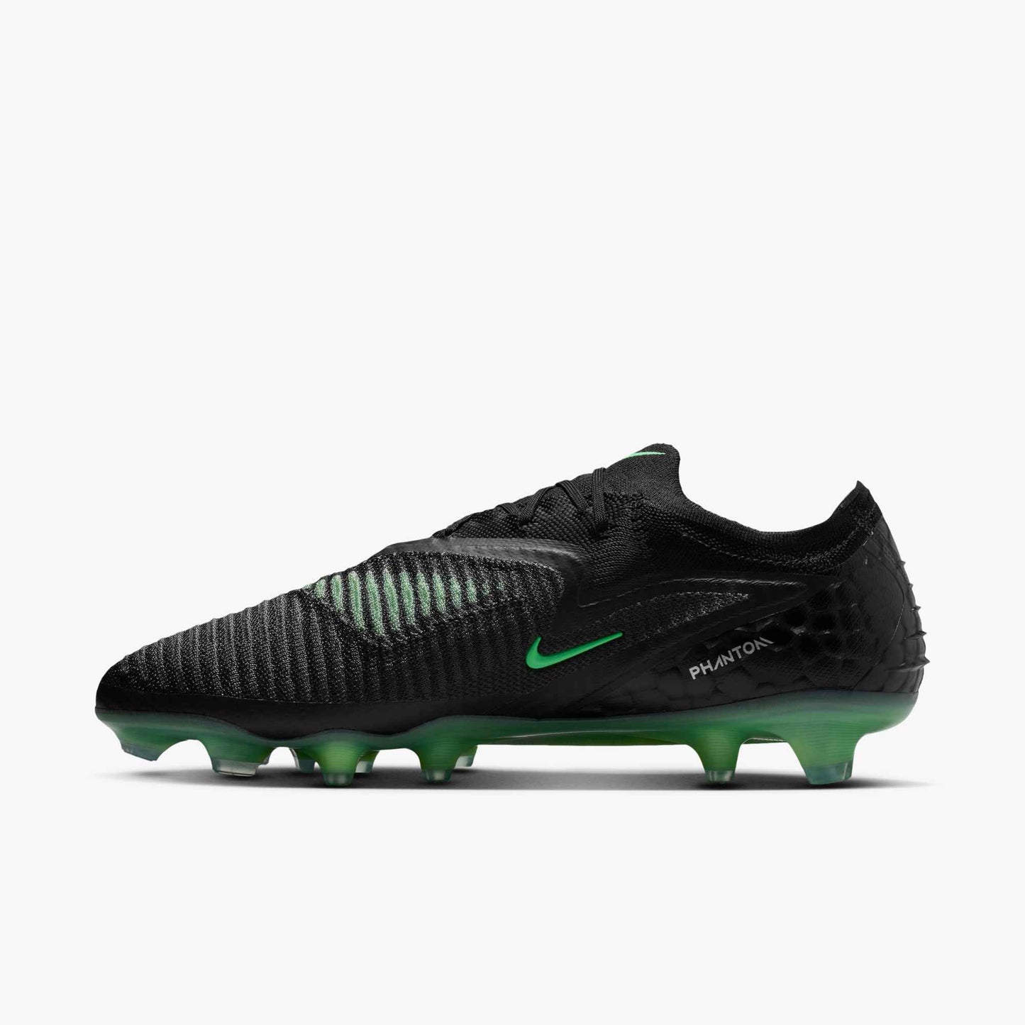 Nike Phantom 6 Low Elite Firm-Ground Soccer Cleats