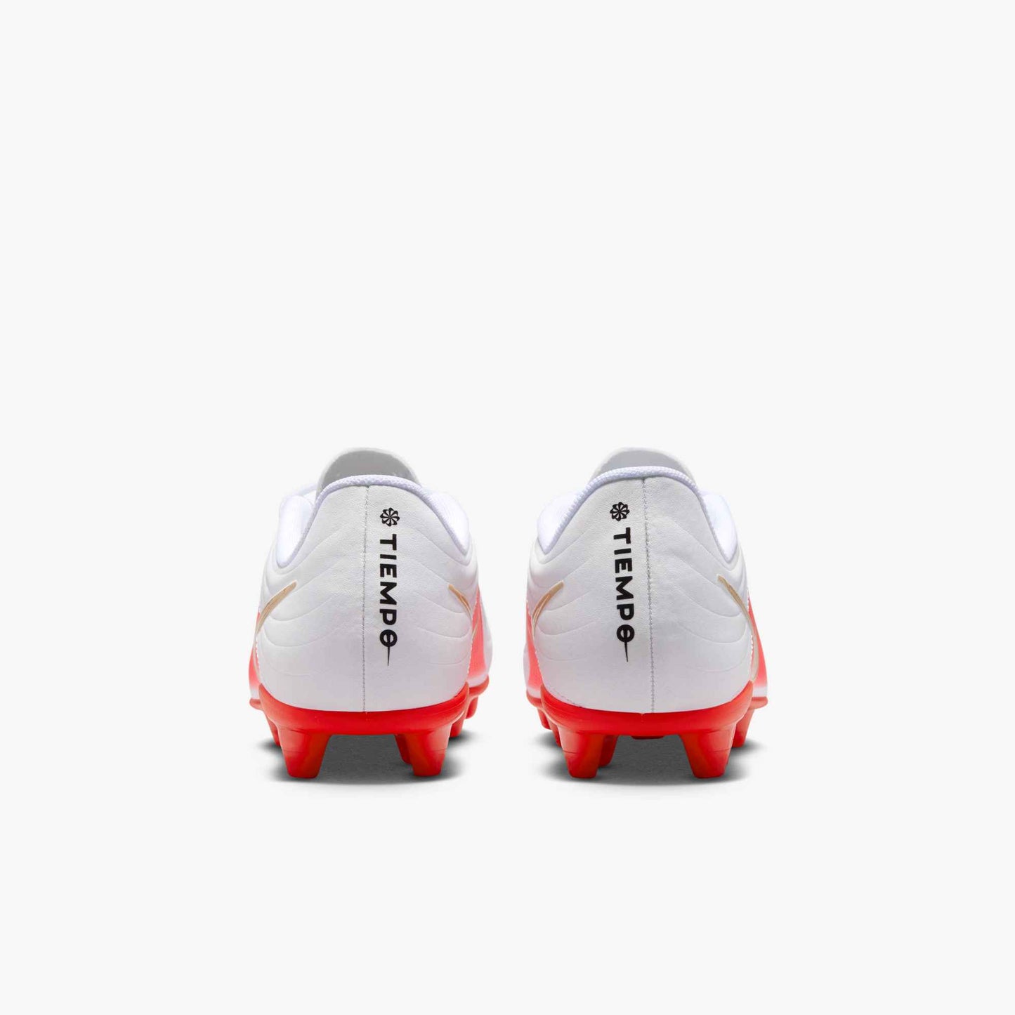 Nike Jr. Tiempo Maestro Club