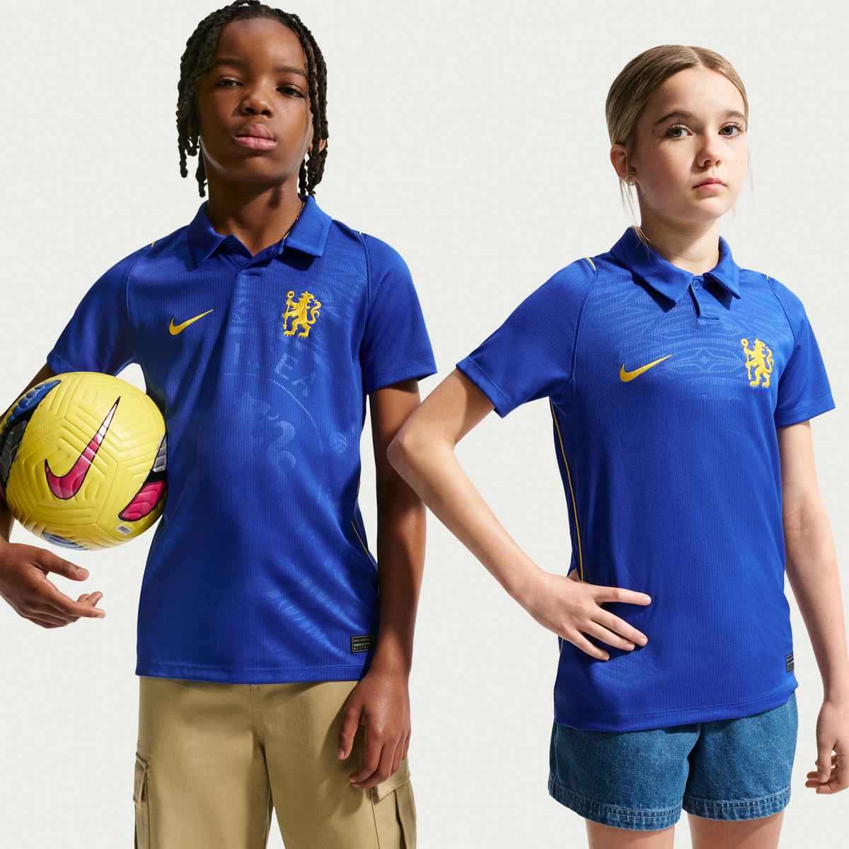 Chelsea FC 2026/27 Stadium Home Big Kids' Nike Dri-FIT Soccer Replica Jersey