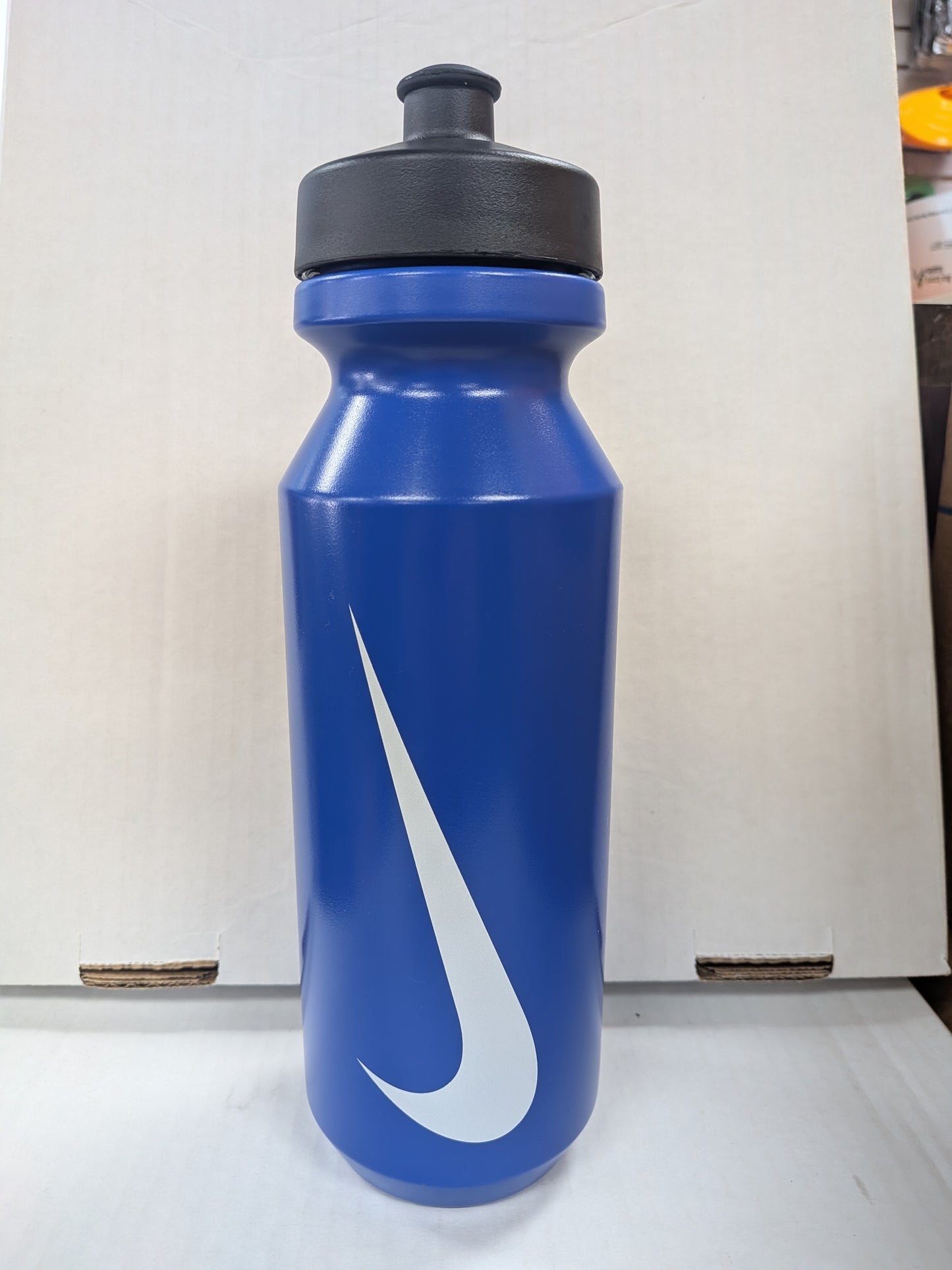 NIKE Big Mouth Bottle 2.0 32oz Game Royal/Black/White