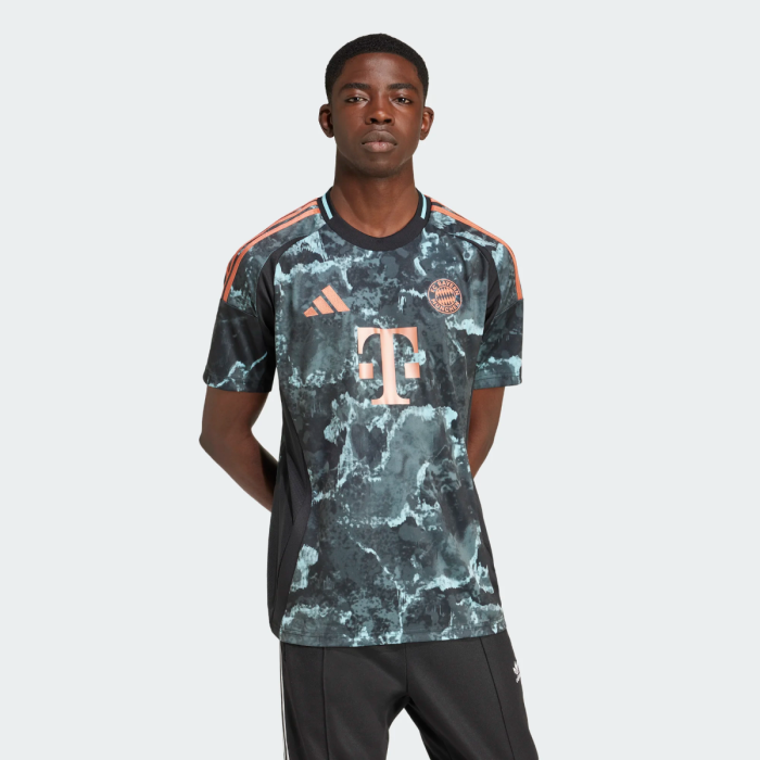 FCB Bayern Away JSY